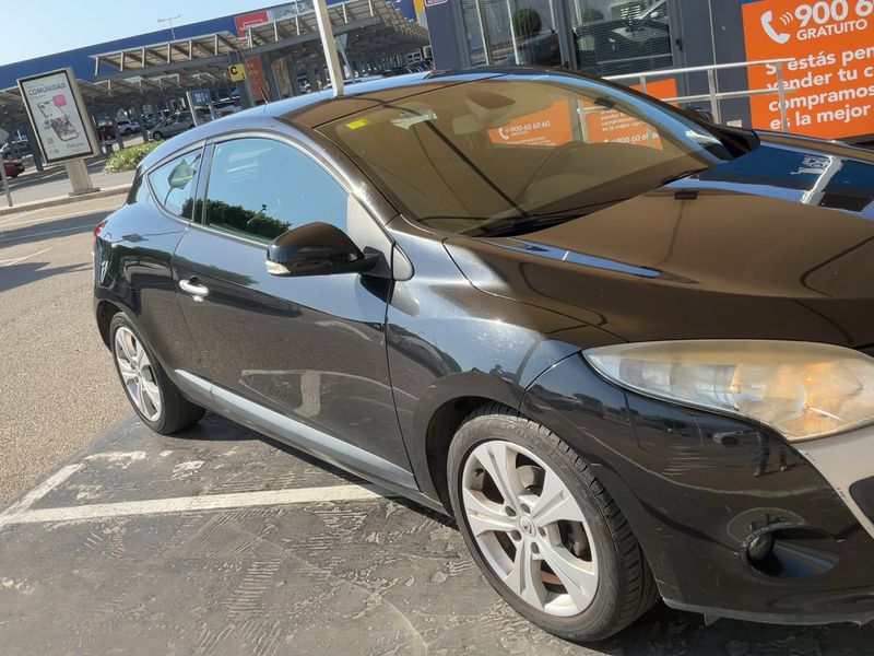 Renault Megane 1.5 dCi Dynamique 2010 – снимка 12