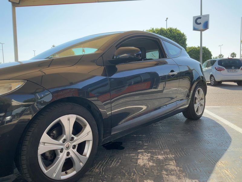 Renault Megane 1.5 dCi Dynamique 2010 – снимка 2