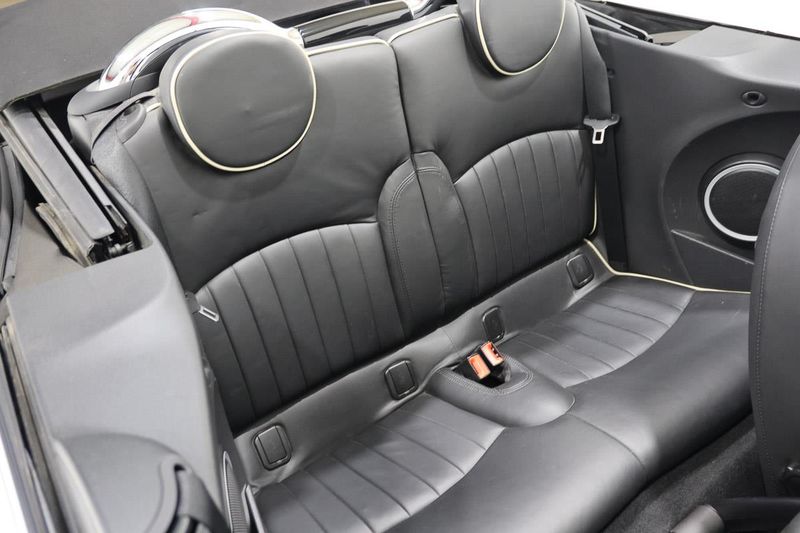 MINI Cabrio Cooper — zdjęcie 13