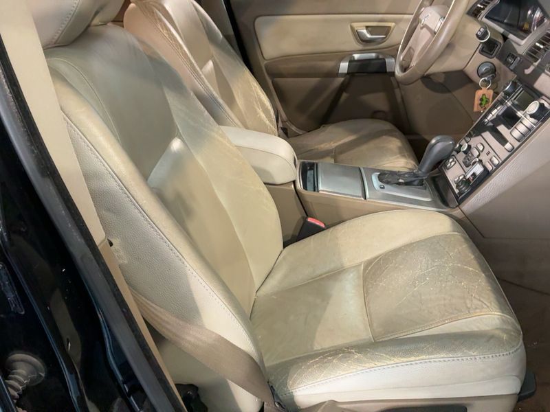 Volvo XC90 2.4 D5 Momentum 2010 – снимка 16