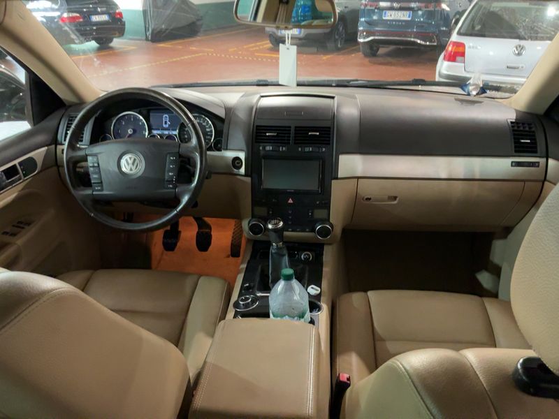 Volkswagen Touareg 3.0 V6 TDI Exclusive — zdjęcie 12