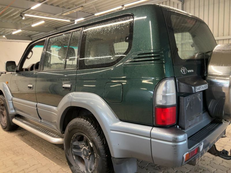 Toyota Land Cruiser 3.0 Turbodiesel Limited — zdjęcie 3