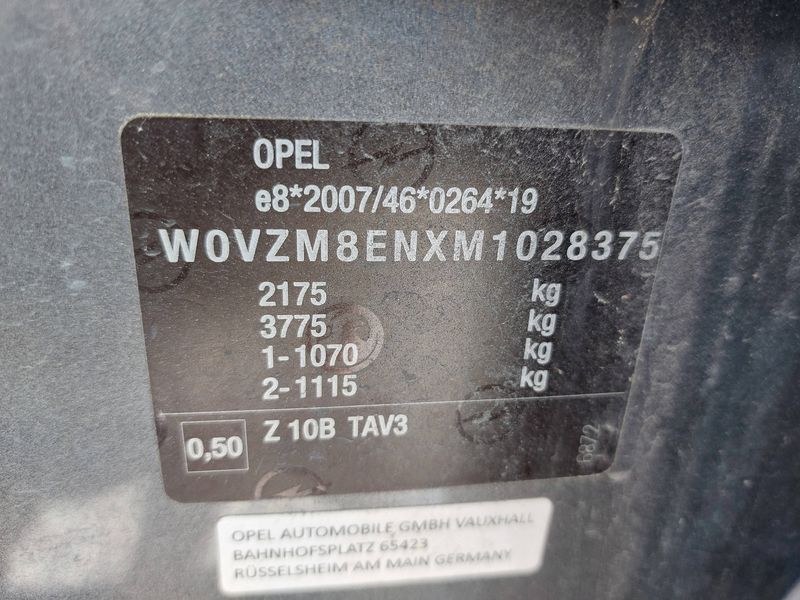 Opel Insignia 1.5 CDTI Business Edition — zdjęcie 16