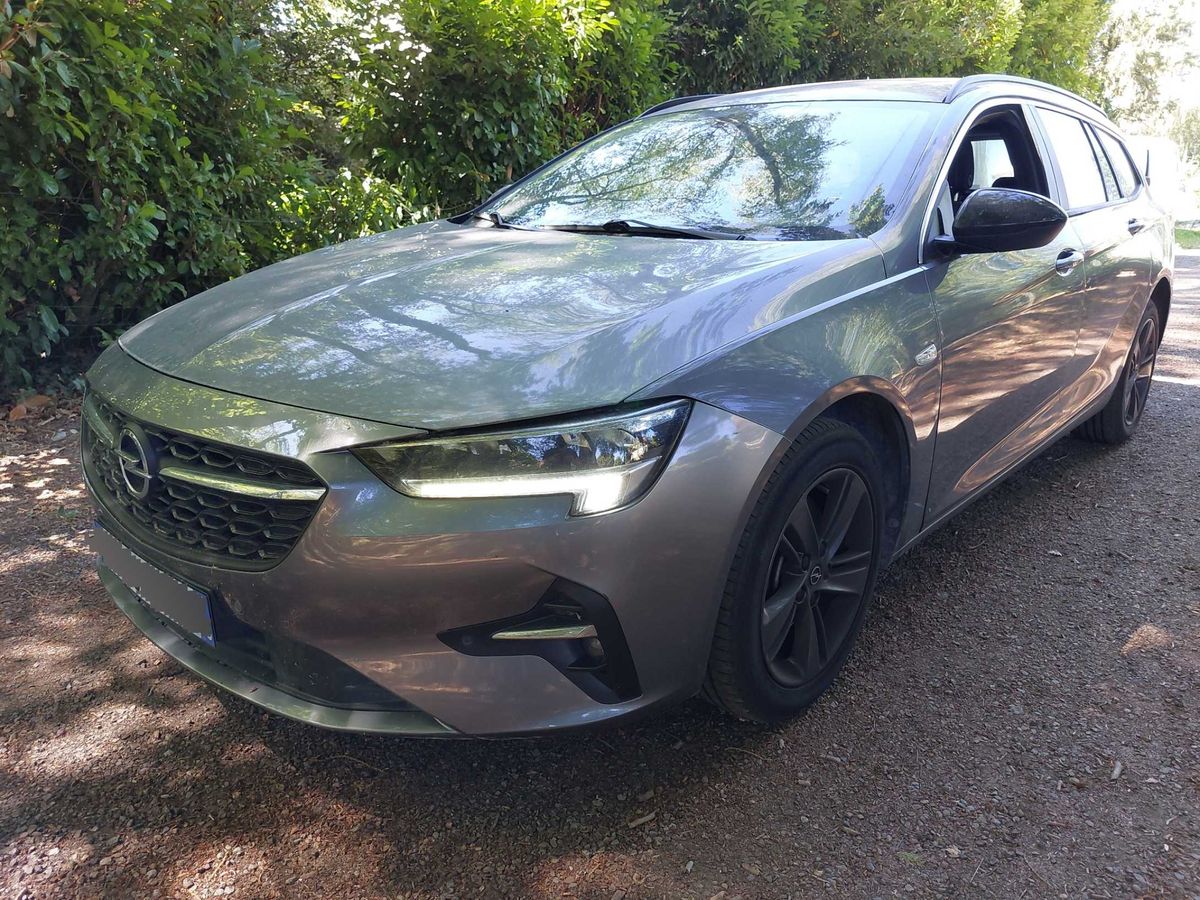 Opel Insignia 2021