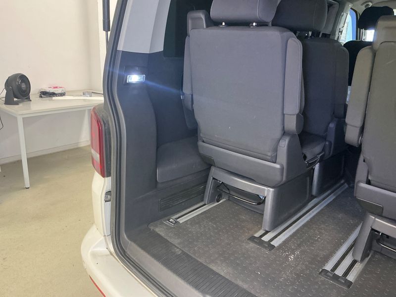 Volkswagen T5 Multivan 2.0 TDI Edition 25 4Motion 2011 – снимка 36