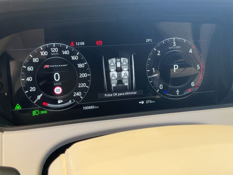 Land Rover Range Rover Velar 2.0 Diesel HSE R-Dynamic — zdjęcie 13