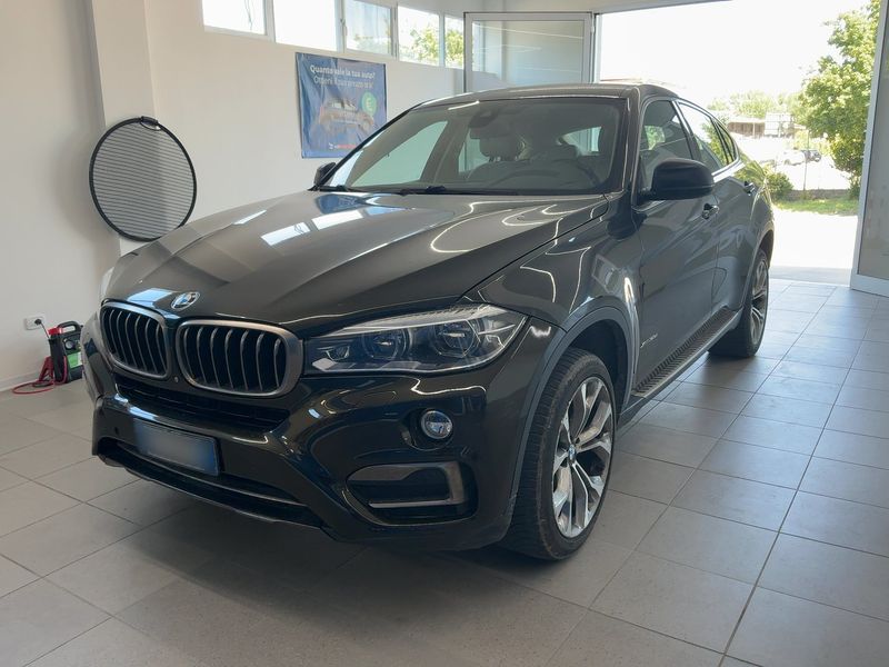 BMW X6 xDrive 30d — zdjęcie 1