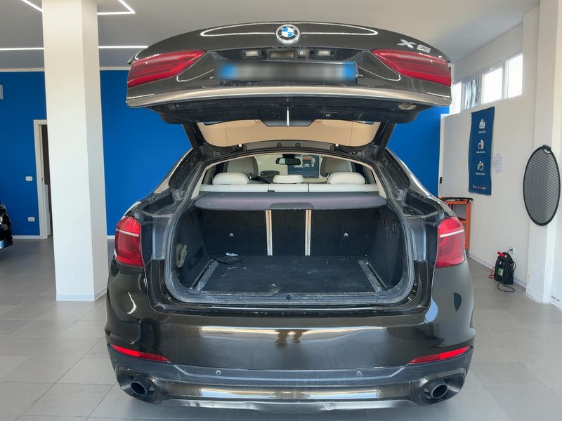 BMW X6 xDrive 30d — zdjęcie 10