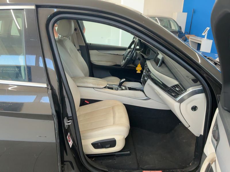 BMW X6 xDrive 30d — zdjęcie 11