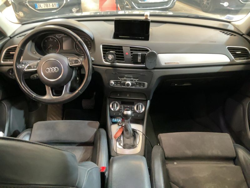 Audi Q3 2.0 TDI quattro Ambition Luxe — zdjęcie 12