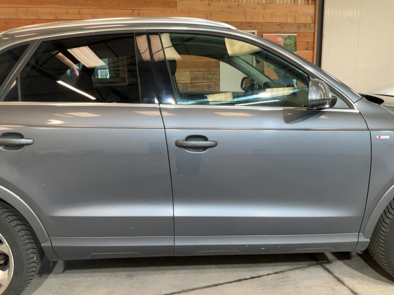 Audi Q3 2.0 TDI quattro Ambition Luxe — zdjęcie 7