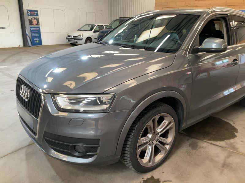 Audi Q3 2.0 TDI quattro Ambition Luxe — zdjęcie 2