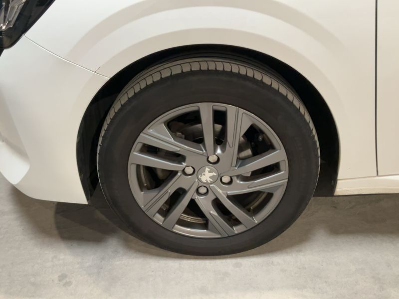 Peugeot 208 1.2 PureTech Active Pack 2022 – снимка 3