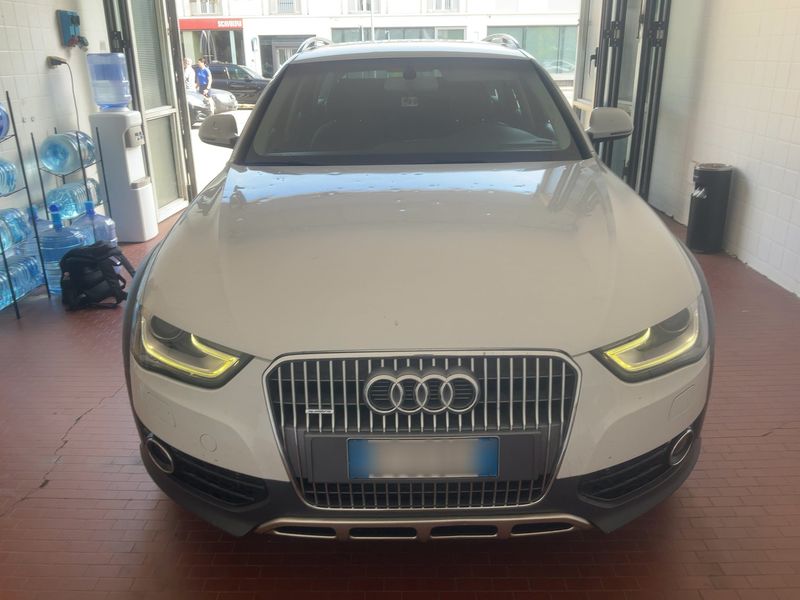 Audi A4 Allroad 2.0 TDI 2015 – снимка 14