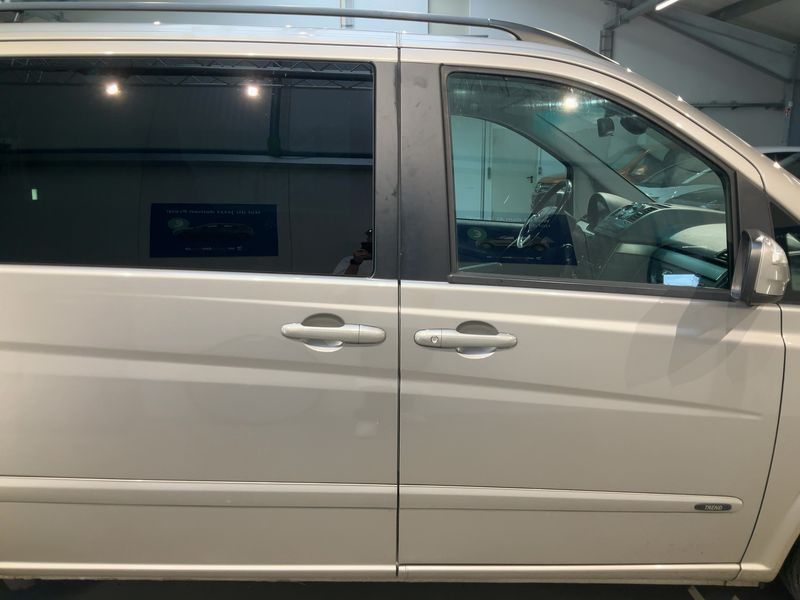 Mercedes-Benz Viano 3.0 CDI lang BlueEfficiency Trend Edition — zdjęcie 7