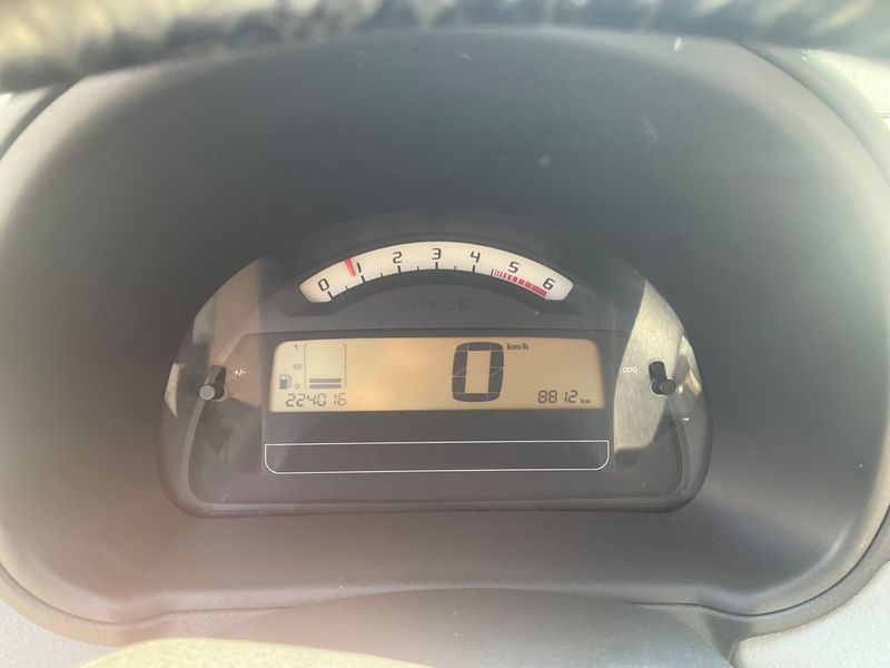 Citroen C3 1.4 HDi Confort — zdjęcie 4