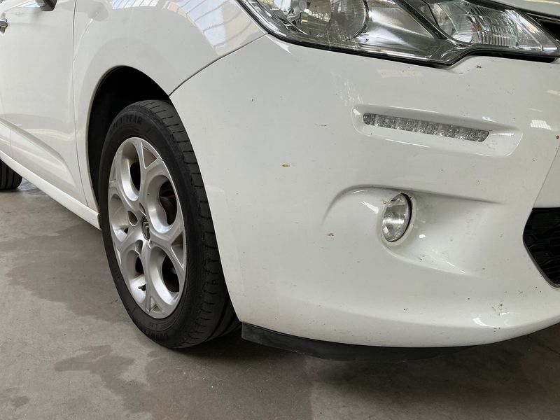 Citroen C3 1.4 HDi Attraction 2014 – снимка 37