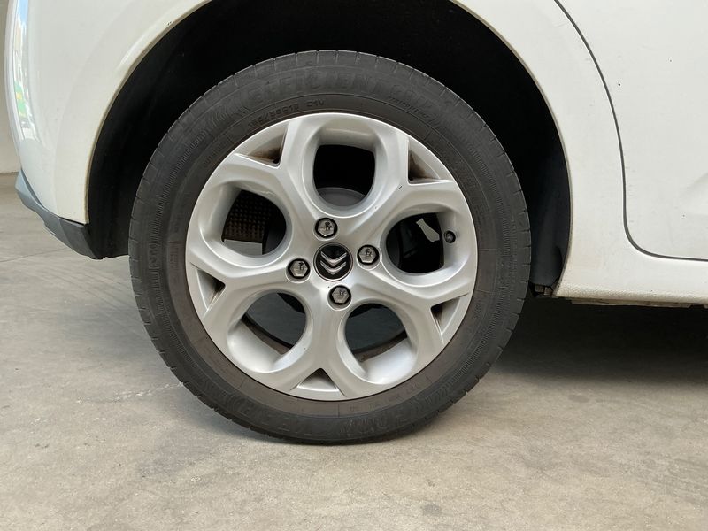 Citroen C3 1.4 HDi Attraction 2014 – снимка 9