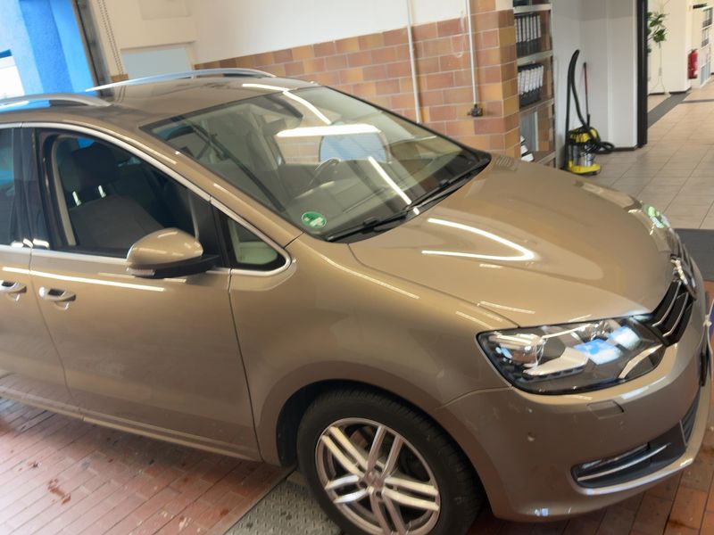 Volkswagen Sharan 2.0 TDI Highline BlueMotion Tech — zdjęcie 8