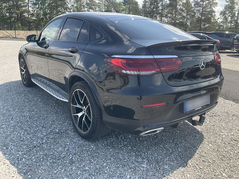 Mercedes-Benz GLC-Klasse GLC 220 d 4Matic AMG Line — zdjęcie 3