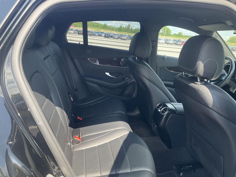 Mercedes-Benz GLC-Klasse GLC 220 d 4Matic AMG Line — zdjęcie 14