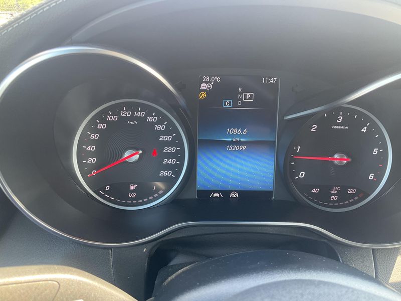 Mercedes-Benz GLC-Klasse GLC 220 d 4Matic AMG Line — zdjęcie 13