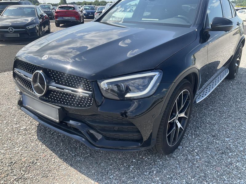Mercedes-Benz GLC-Klasse GLC 220 d 4Matic AMG Line — zdjęcie 2