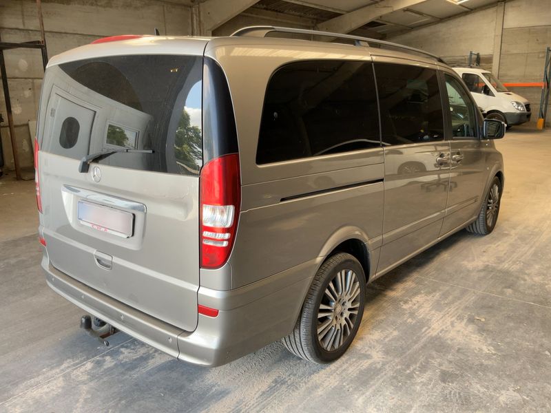 Mercedes-Benz Viano 3.0 CDI lang BlueEfficiency Ambiente — zdjęcie 6