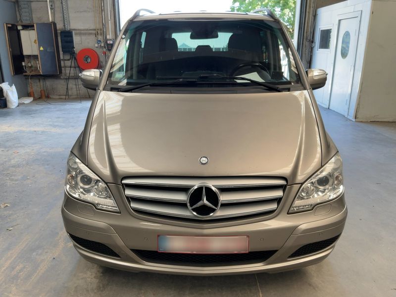 Mercedes-Benz Viano 3.0 CDI lang BlueEfficiency Ambiente — zdjęcie 9