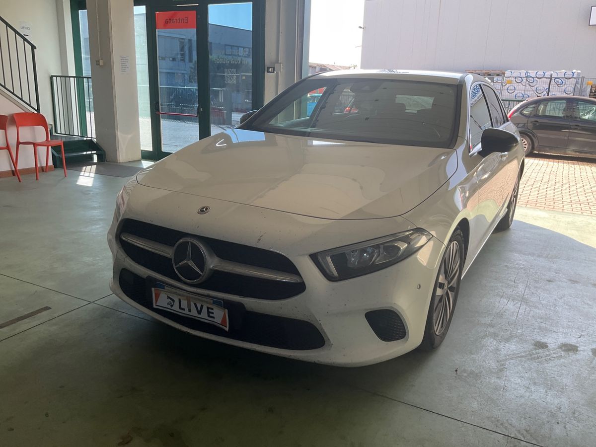 Mercedes-Benz A-Klasse A 180 d Sport
