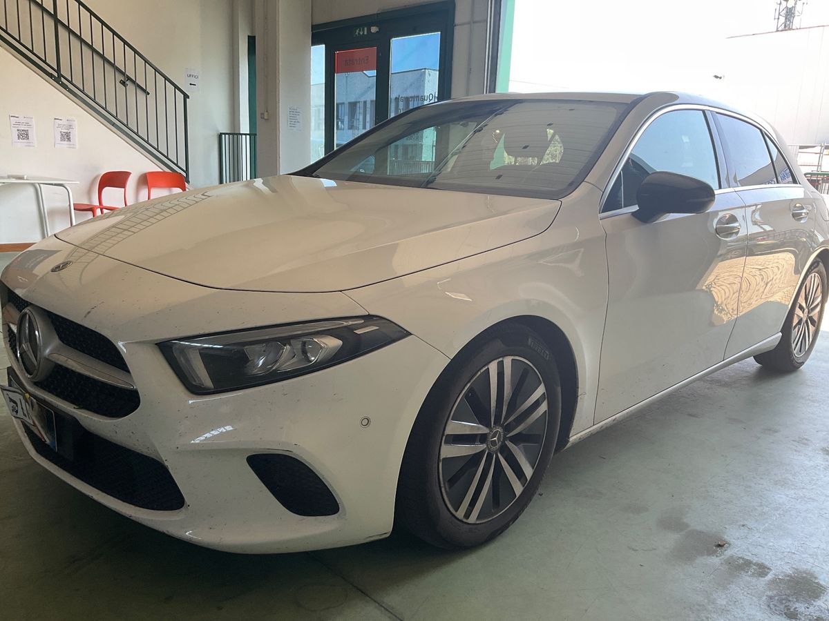 Mercedes-Benz A-Klasse A 180 d Sport
