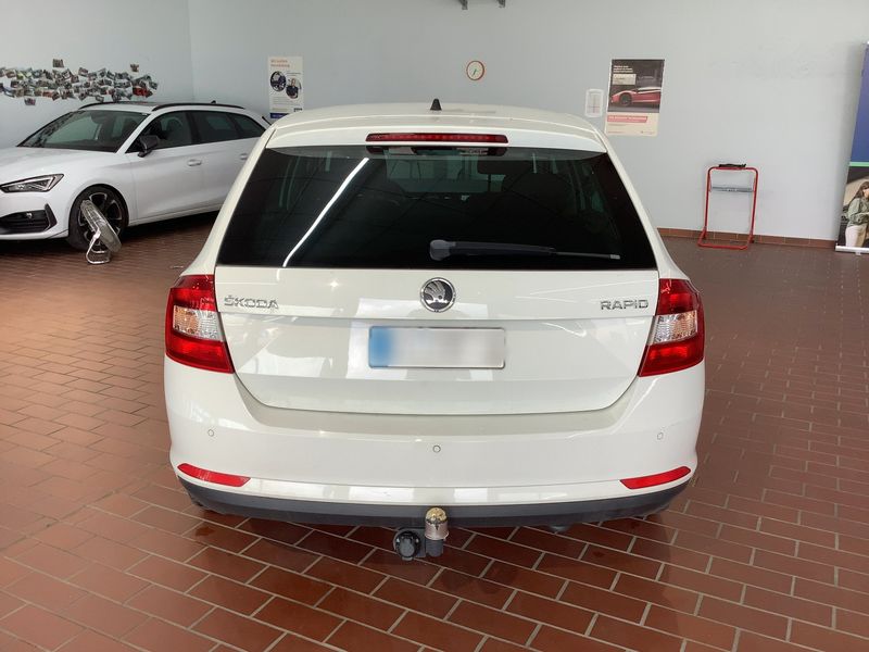 Skoda Rapid Spaceback 1.2 TSI Ambition — zdjęcie 5