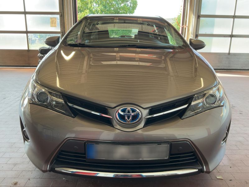 Toyota Auris 1.8 Hybrid START Edition — zdjęcie 9