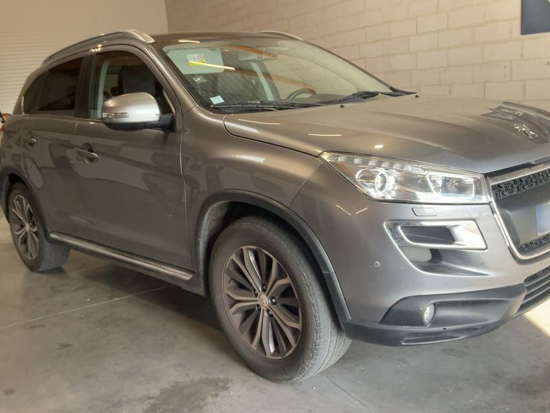 Peugeot 4008 1.8 HDi — zdjęcie 8