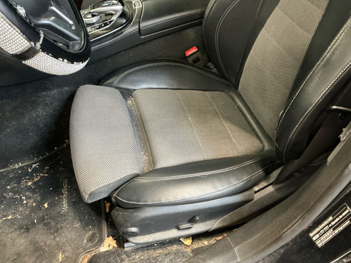 Mercedes-Benz E-Klasse 2019 — photo 34