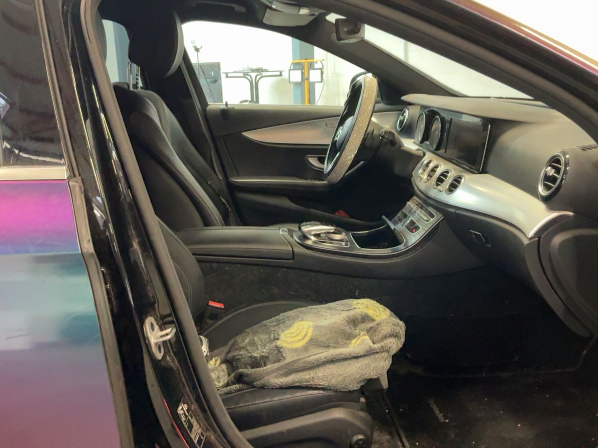 Mercedes-Benz E-Klasse 2019 — photo 18