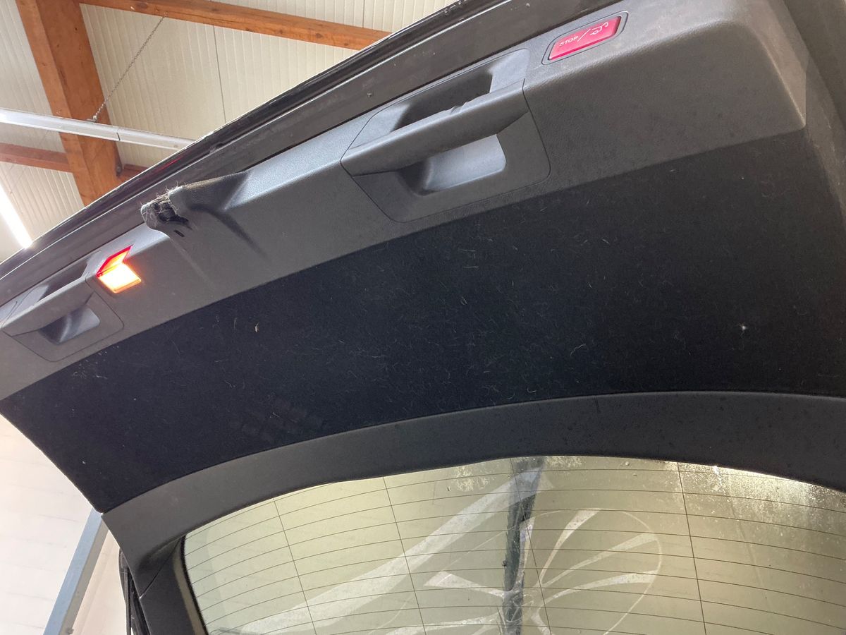 Mercedes-Benz E-Klasse 2019 — photo 31