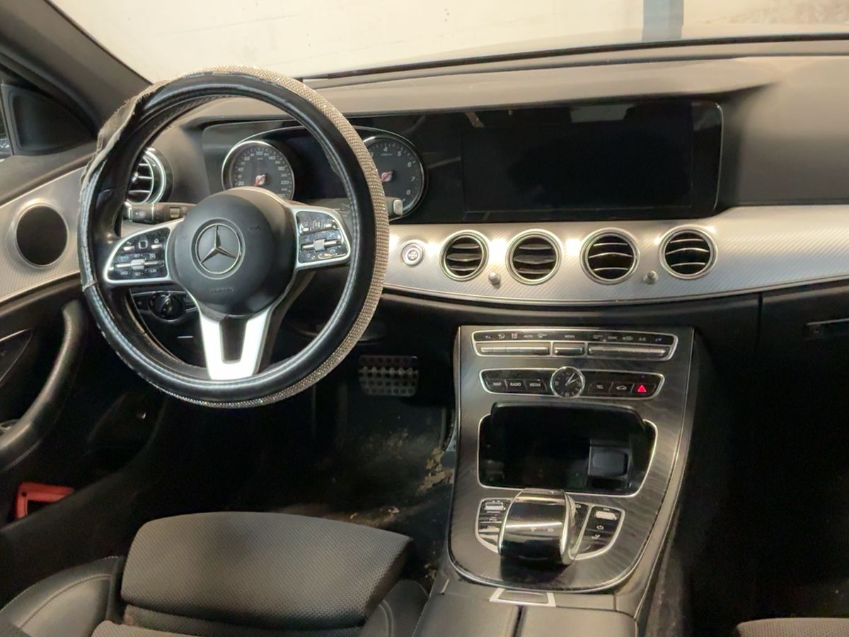 Mercedes-Benz E-Klasse 2019 — photo 19