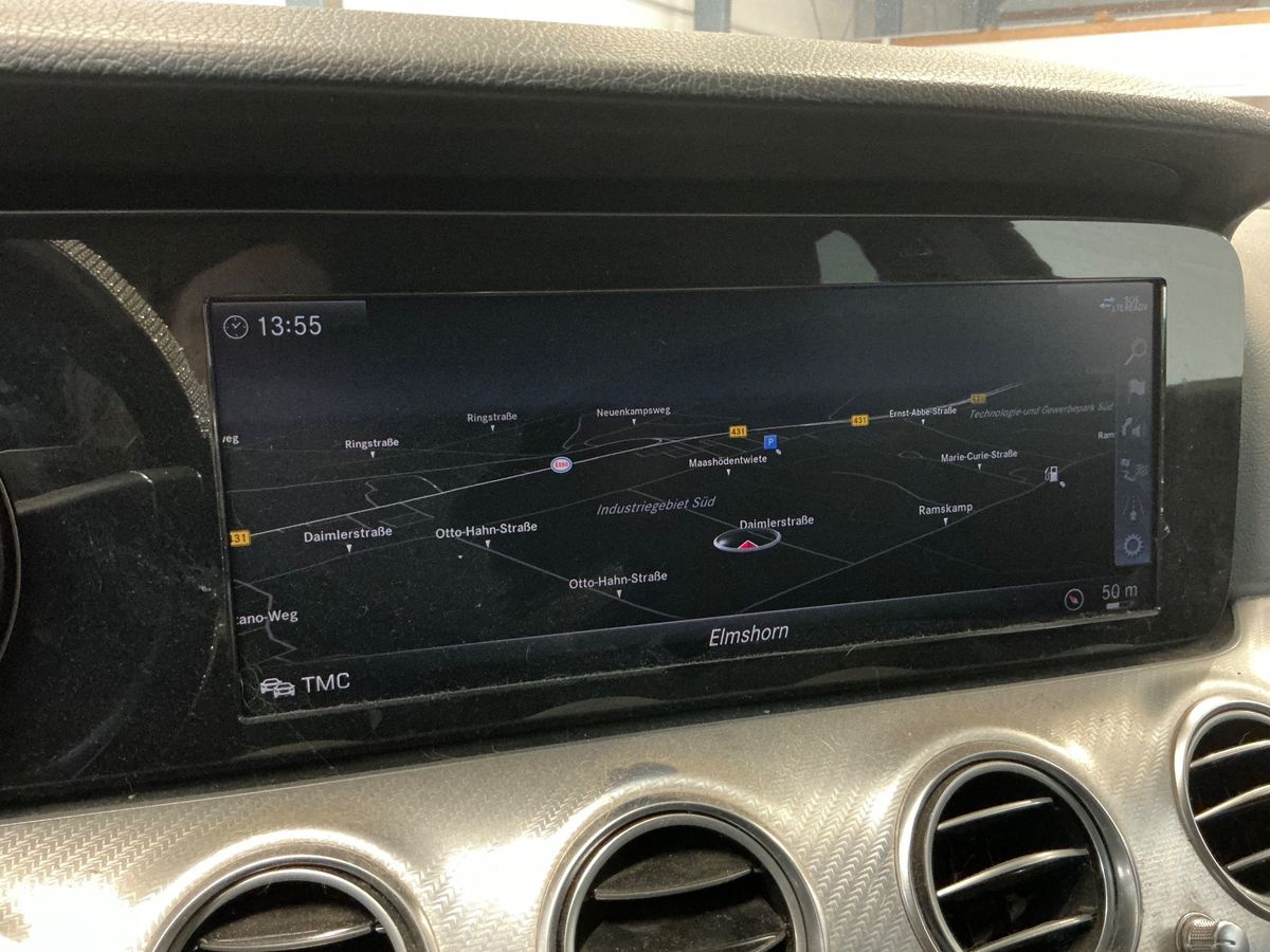 Mercedes-Benz E-Klasse 2019 — photo 45