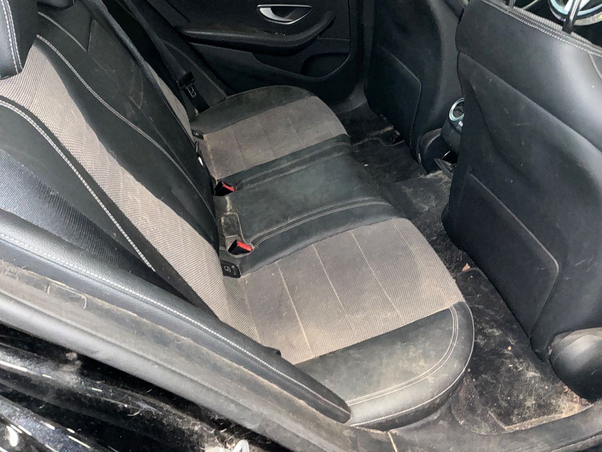 Mercedes-Benz E-Klasse 2019 — photo 32