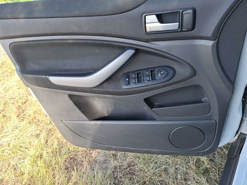 Ford Kuga 2.0 TDCi Trend 2012 – снимка 39