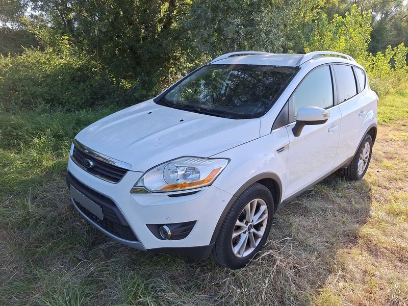 Ford Kuga 2.0 TDCi Trend 2012 – снимка 2