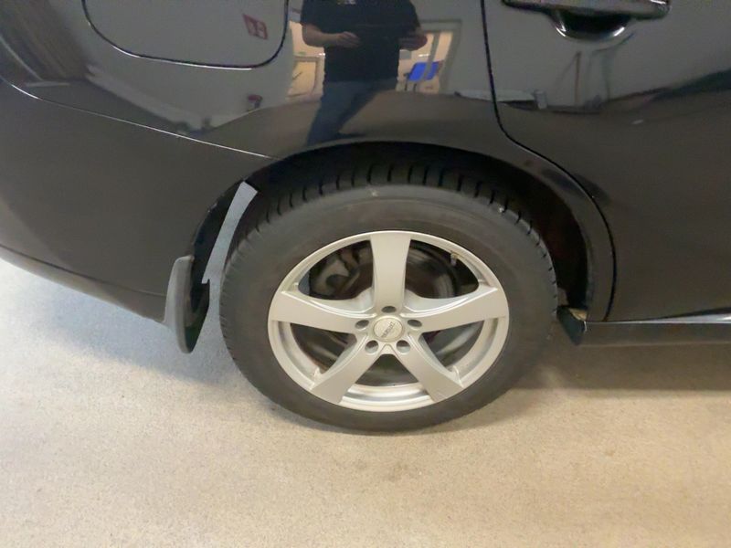 Mitsubishi Outlander 2.0 PHEV Motion 4WD 2014 – снимка 9