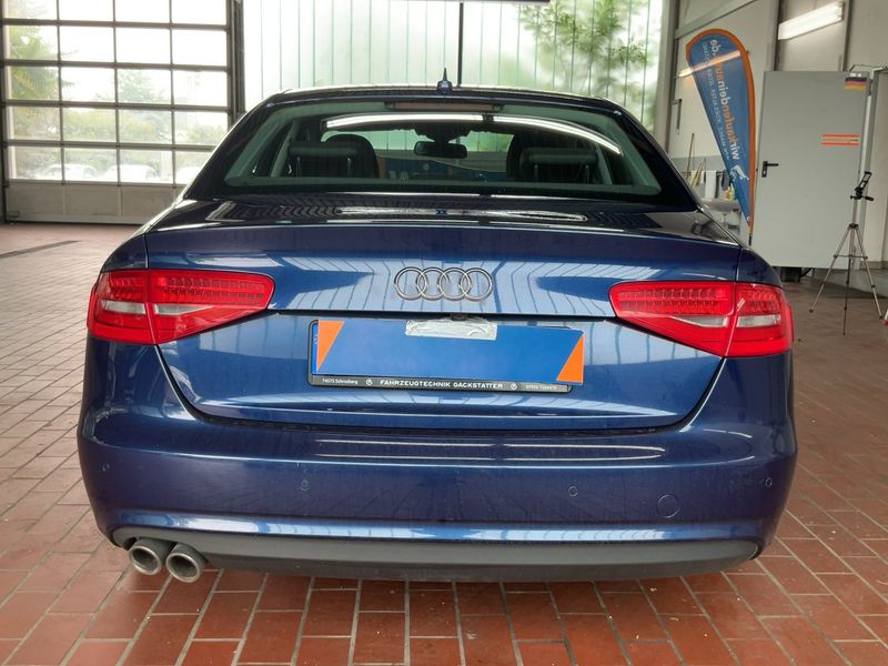 Audi A4 2.0 TDI Ambiente 2013 – снимка 7