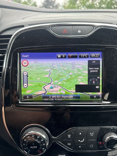 Renault Captur 1.2 TCe Energy Crossborder — zdjęcie 13