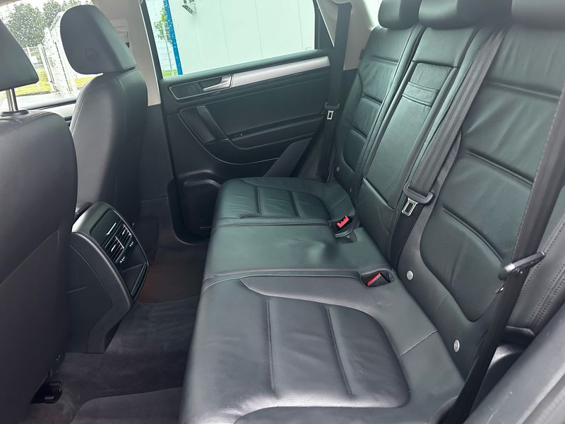 Volkswagen Touareg 3.0 V6 TDI Terrain Tech BlueMotion Tech — zdjęcie 14