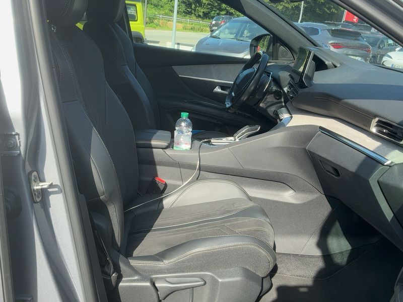 Peugeot 3008 1.5 Blue-HDi GT 2021 – снимка 16