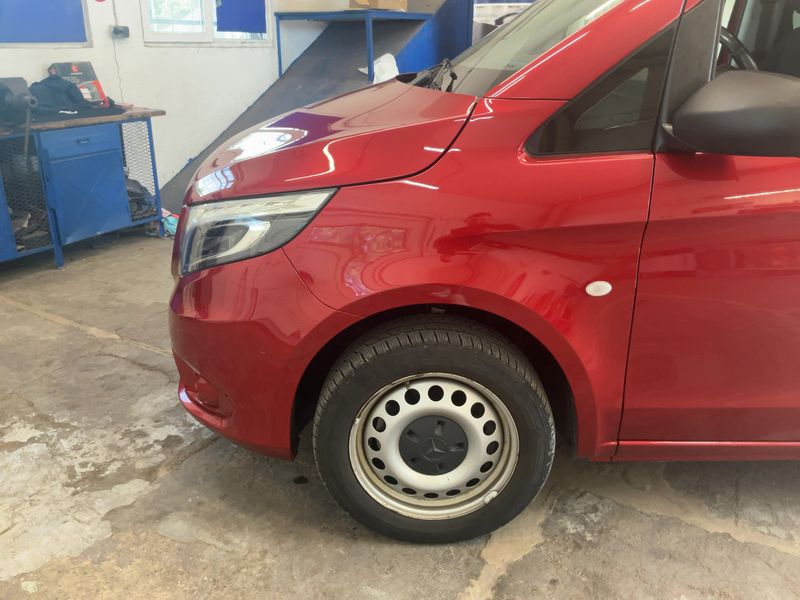 Mercedes-Benz Vito 119 CDI 4x4 lang — zdjęcie 2