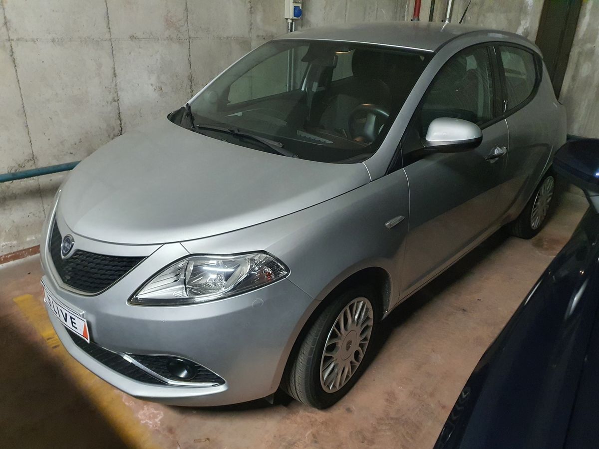 Lancia Ypsilon d'occasion