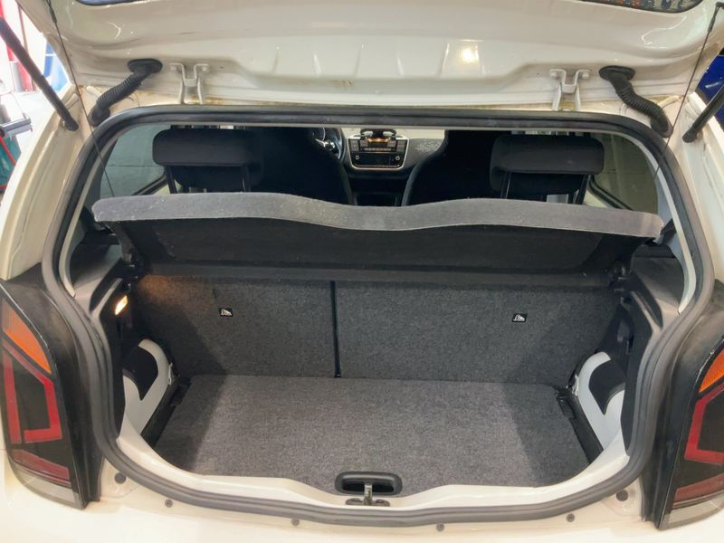 Volkswagen up! 1.0 Sound up! BlueMotion Tech — zdjęcie 10